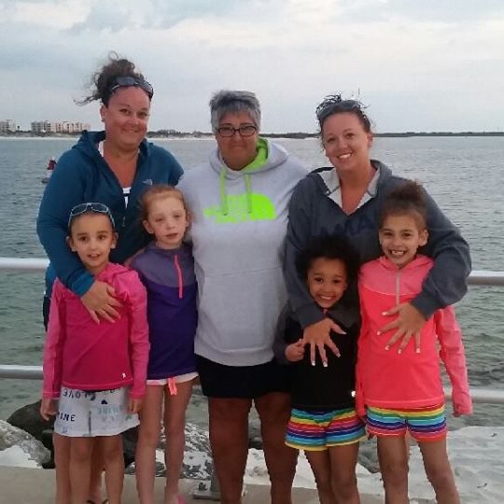 Meet your Posher, Debbie